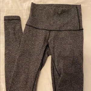 Lululemon grey high rise leggings